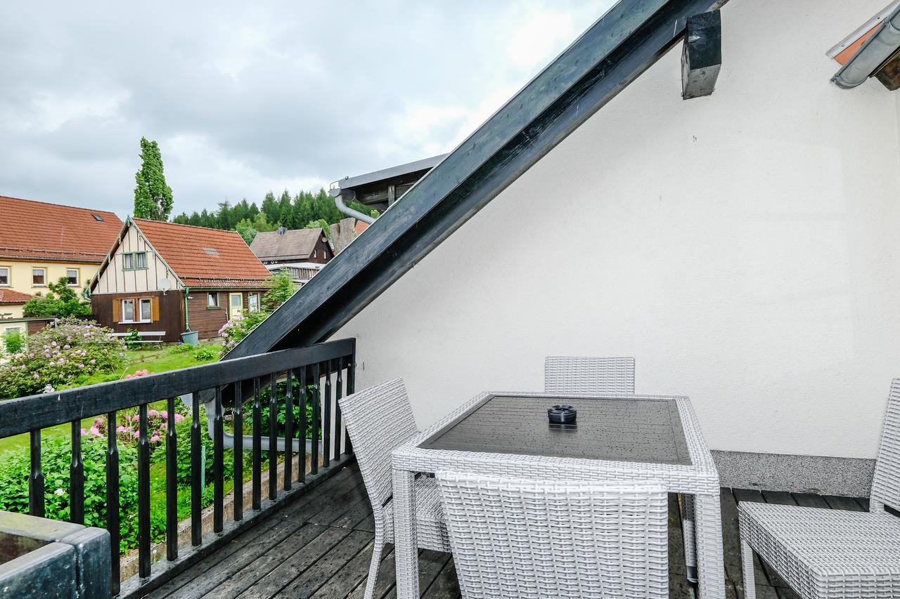 Hotel Garni Und Gaststaette Zum Holzfaeller Schierke Exterior photo