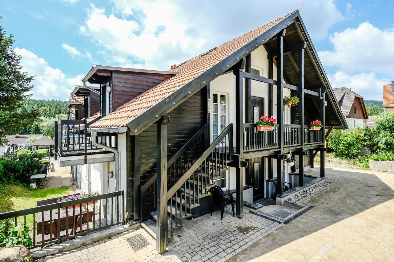 Hotel Garni Und Gaststaette Zum Holzfaeller Schierke Exterior photo